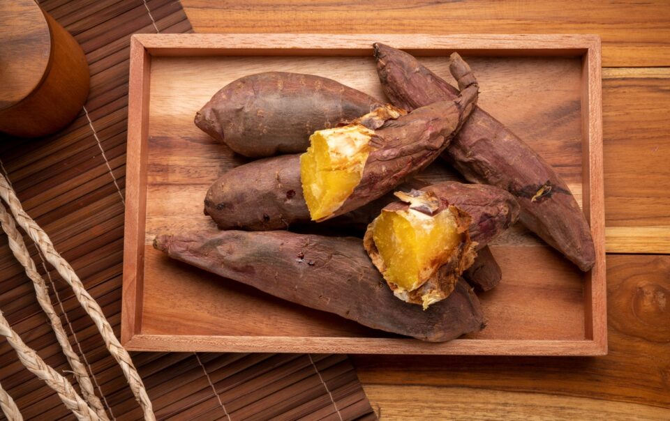 sweet-potatoes:-addition-to-a-balanced-diet-healthifyme
